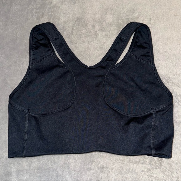 PINK Victoria’s Secret Crop Haut Court Sports Bra and Nike Sports Bra Size Small - Picture 10 of 11